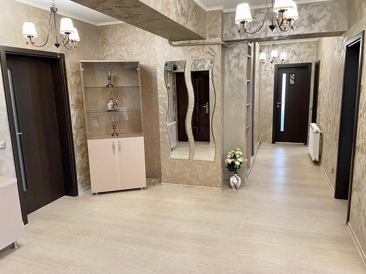 Dacia Residence Apartments Self Check-In Craiova Exterior foto