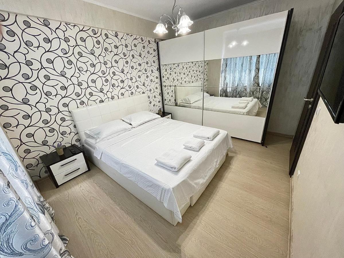 Dacia Residence Apartments Self Check-In Craiova Exterior foto